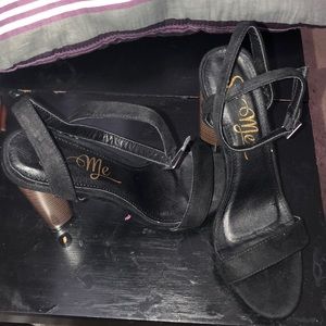 Wrap around strap heels